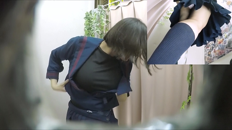 セーラー服が壊れちゃうぅ！爆発寸前Gカップ地味巨乳じぇ～娘ちゃんのゆさゆさお着替え　僕のお店の試着室149